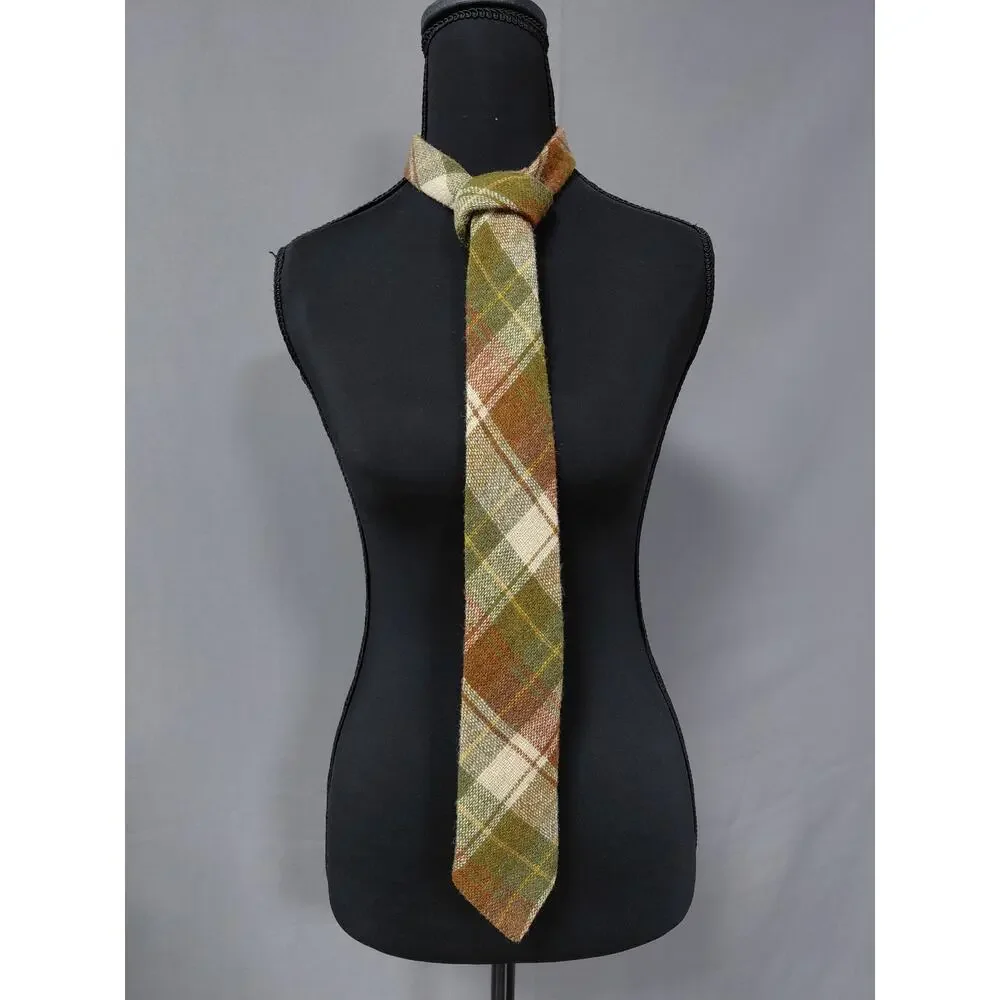 Afonwen Woollen Mill North Wool Pure Green Brown Plaid Tie Men One Size